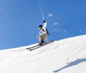 开云体育-东决关键战之夜，乔治贡献制胜表现