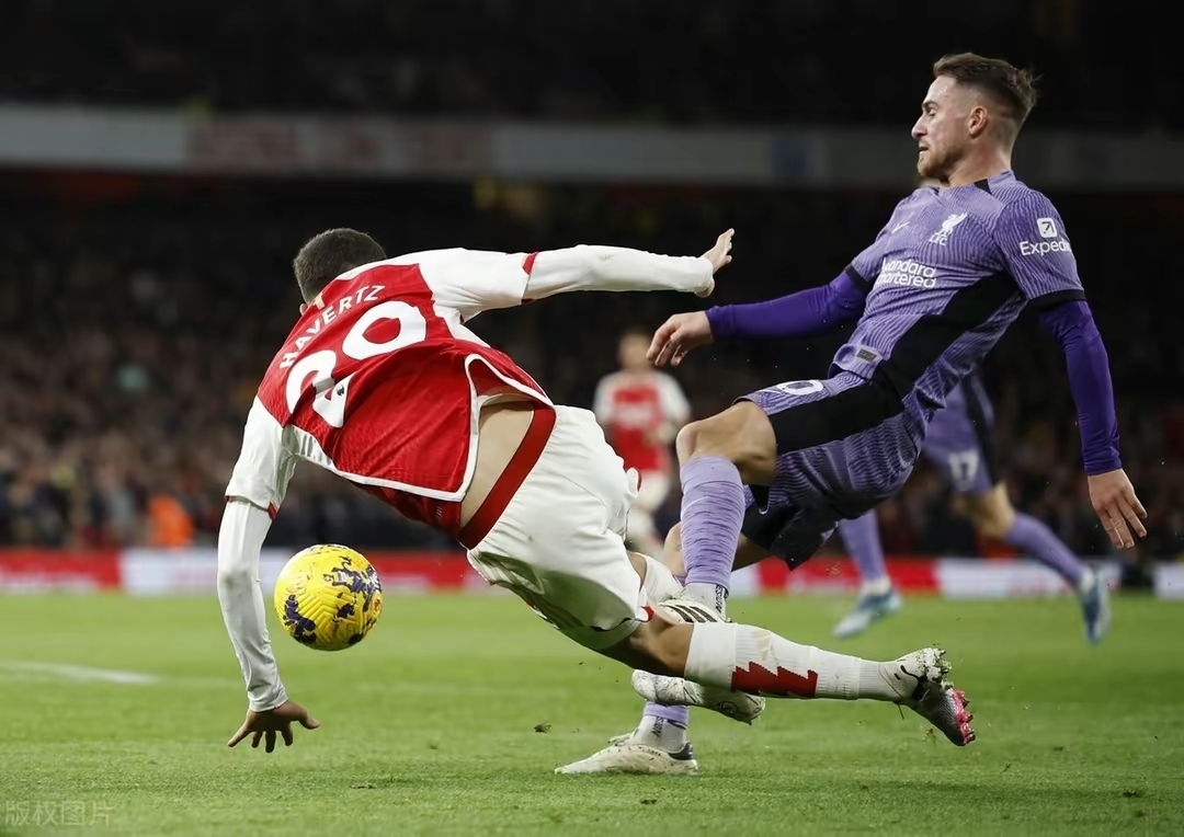 巴萨逆转阿森纳，德布劳内带队取胜