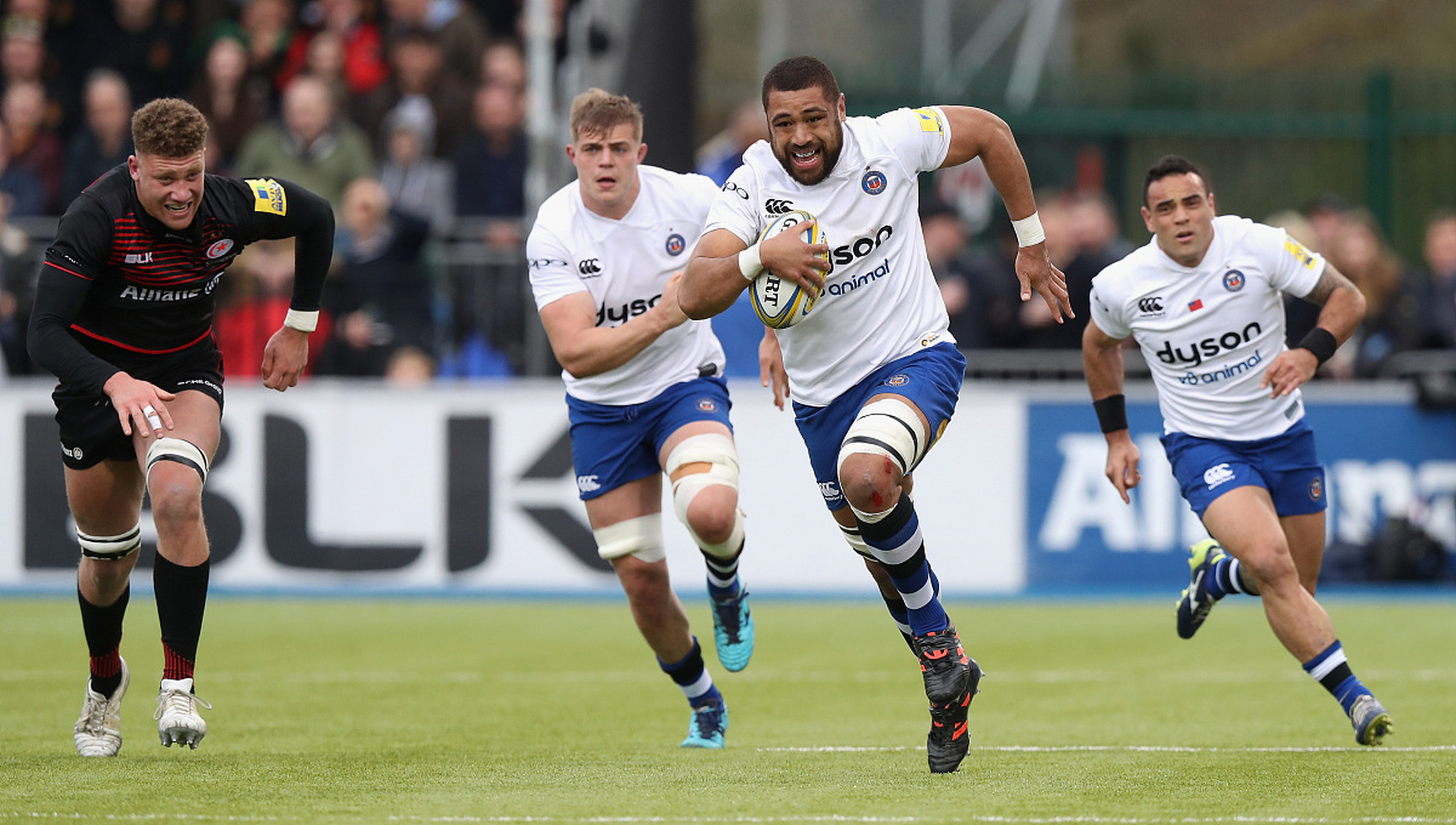 弗赖堡在德国联赛赛场上打出了漂亮的一战